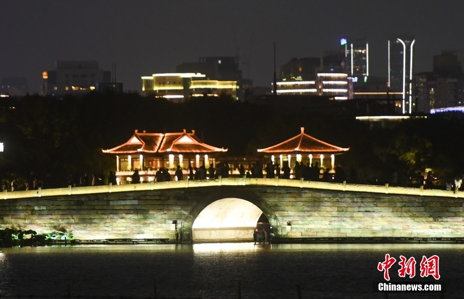 杭州西湖夜景灯光重新“上线”